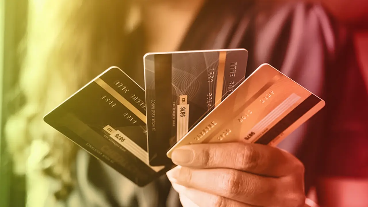 Cartão de crédito pós pago